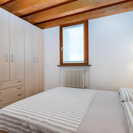 דירה Guesthost - New Ride פלמנובה